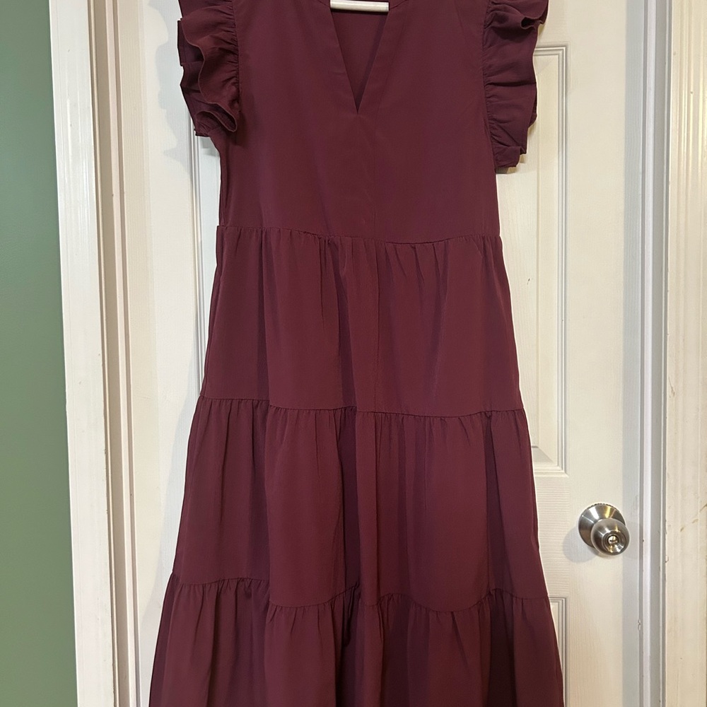 Entro Burgundy Midi Dress